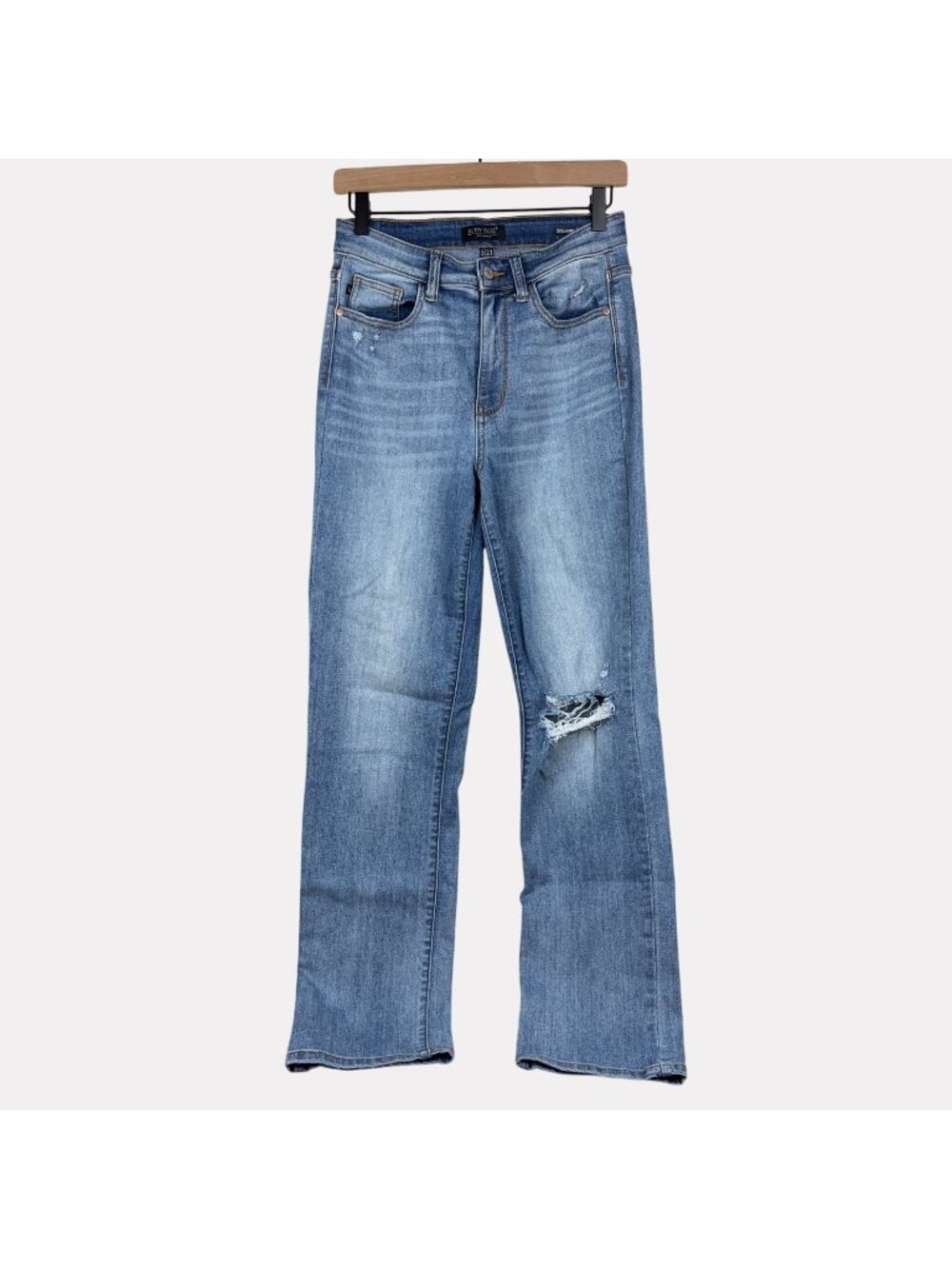Judy Blue Straight Fit Distressed Jeans Womens 5/27 Light Wash Blue Five Pocket